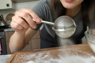 SiftPro – Stainless Steel Baking Dusting Wand