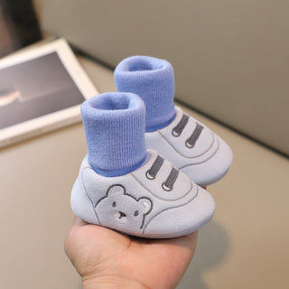SnuggleSteps – Cozy Baby Winter Shoes