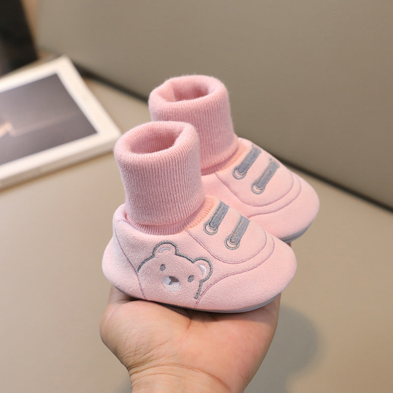 SnuggleSteps – Cozy Baby Winter Shoes
