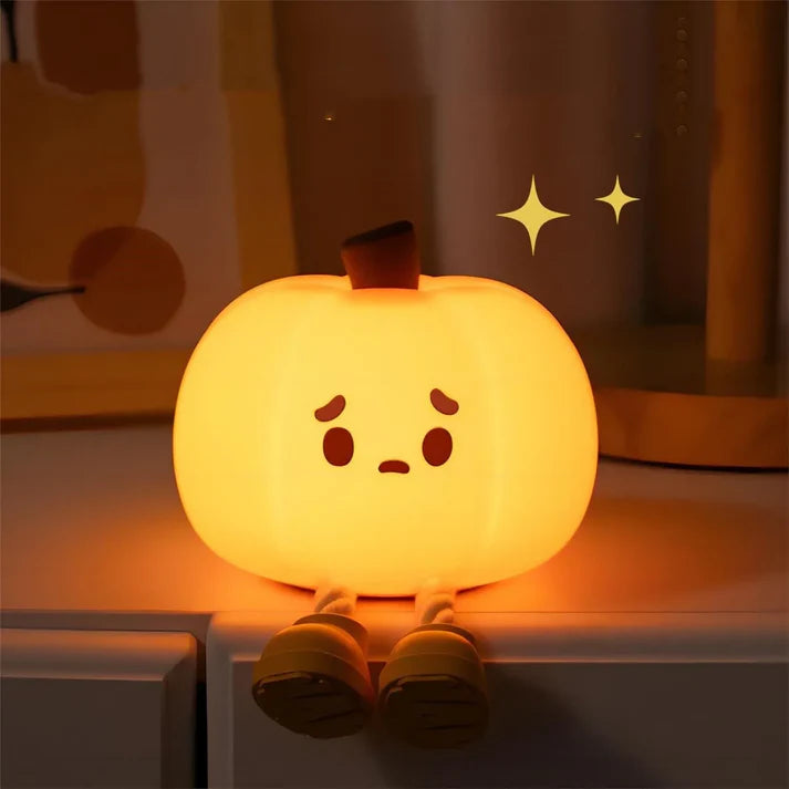 LumoGourd – Charming Pumpkin LED Lamp