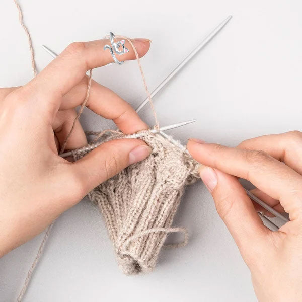 KnitEase – Adjustable Crochet Loop Ring