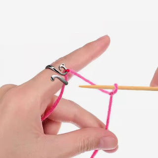KnitEase – Adjustable Crochet Loop Ring