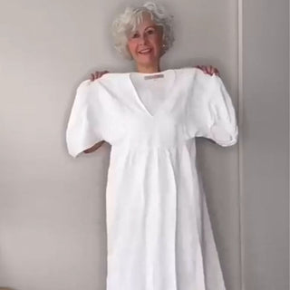 AuraWear – Effortless V-Neck Casual Dress