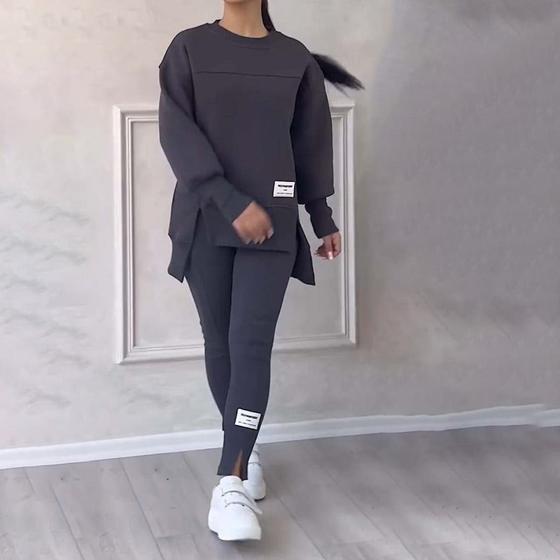 CASSIA - Cozy Yet Stylish Sweatshirt & Leggings Set