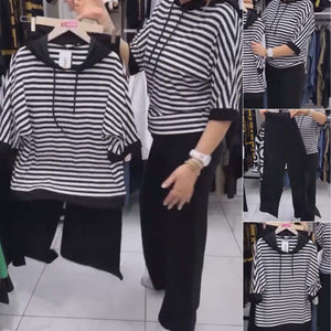 LoungeEase - Relaxed Hooded Top & Pants