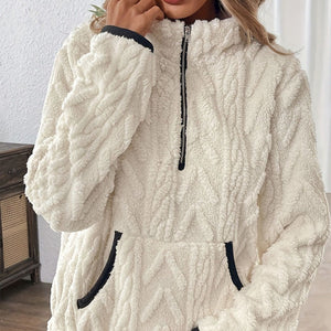 LoungeLuxe – Comfy Cloud-Soft Half-Zip Sweatshirt