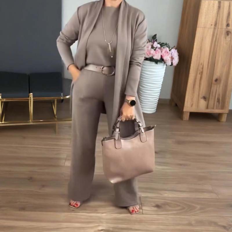 LuxeTrio – Elegant 3-Piece Cardigan Set