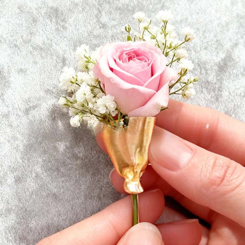 LuxeBloom – Elegant Flower Brooch Pin for Women