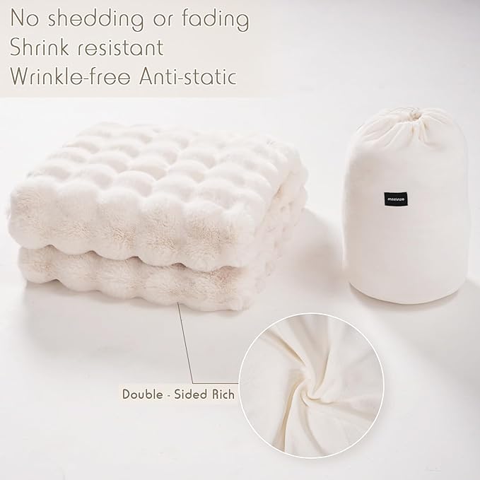 Plushéa - Supreme Soft Comfort Blanket