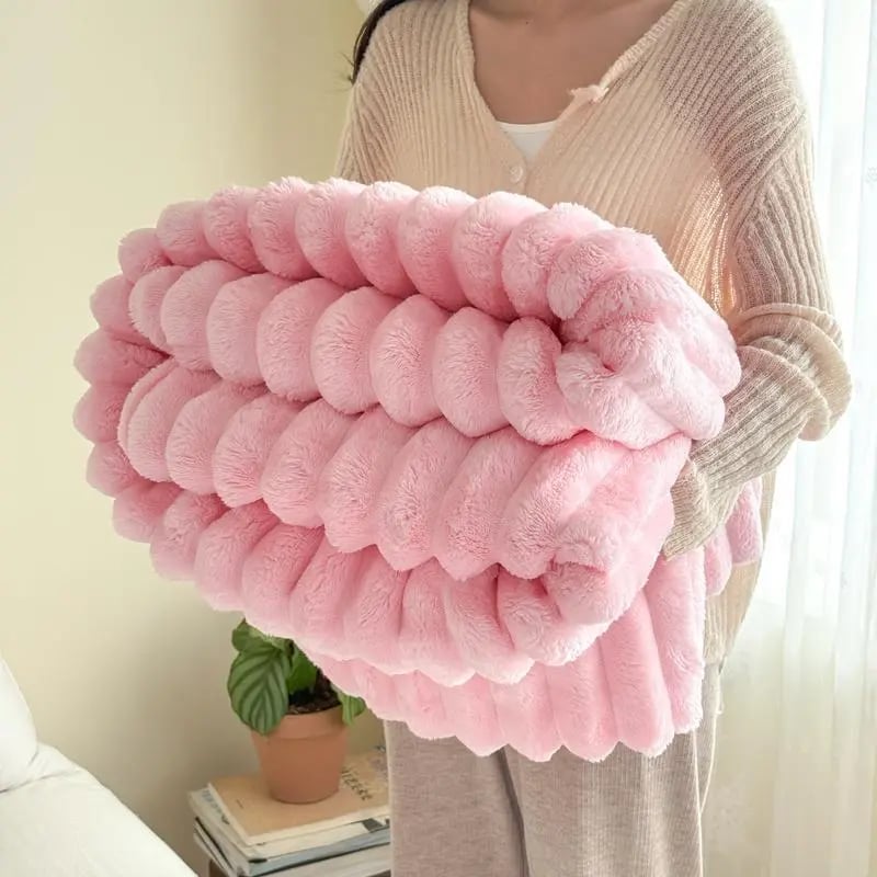 Plushéa - Supreme Soft Comfort Blanket