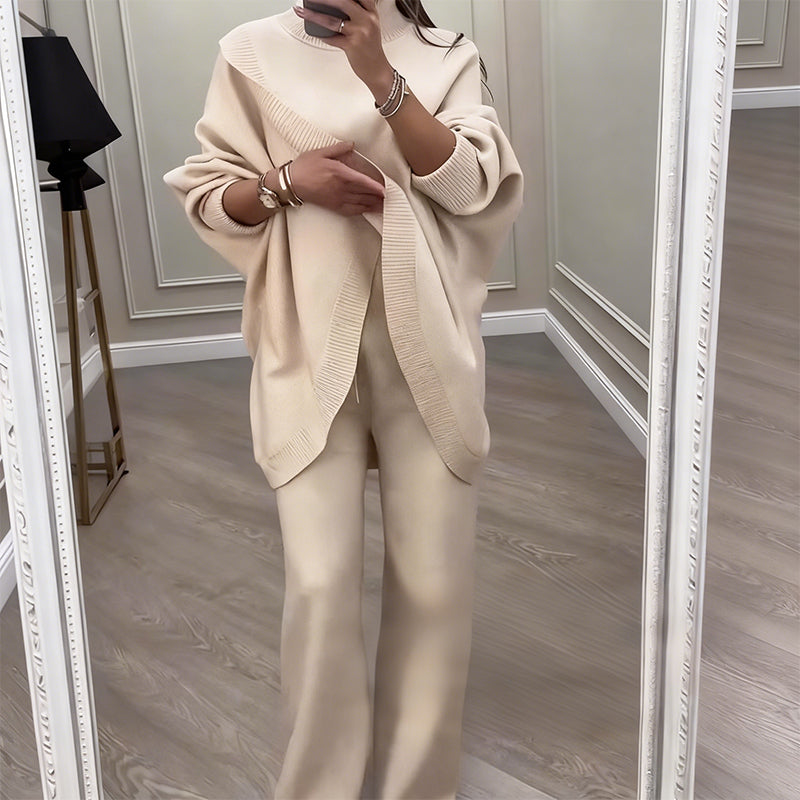 TranquilThreads - Oversized Knit Set – Casual Sophistication