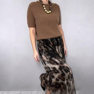 UrbanProwl – Trendy Leopard Print Sweater & Skirt Set