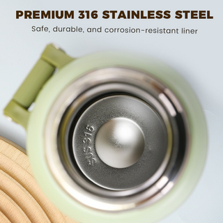 AquaGuard – Premium Vacuum Insulated Stainless Steel Bottle