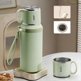 AquaGuard – Premium Vacuum Insulated Stainless Steel Bottle