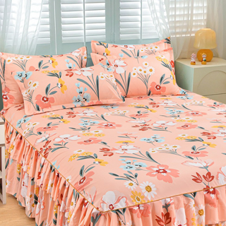 CharmCascade - Elegant Bed Accent Set