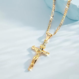 GraceCross – Elegant Crucifix Figaro Chain Necklace