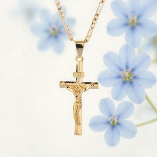 GraceCross – Elegant Crucifix Figaro Chain Necklace