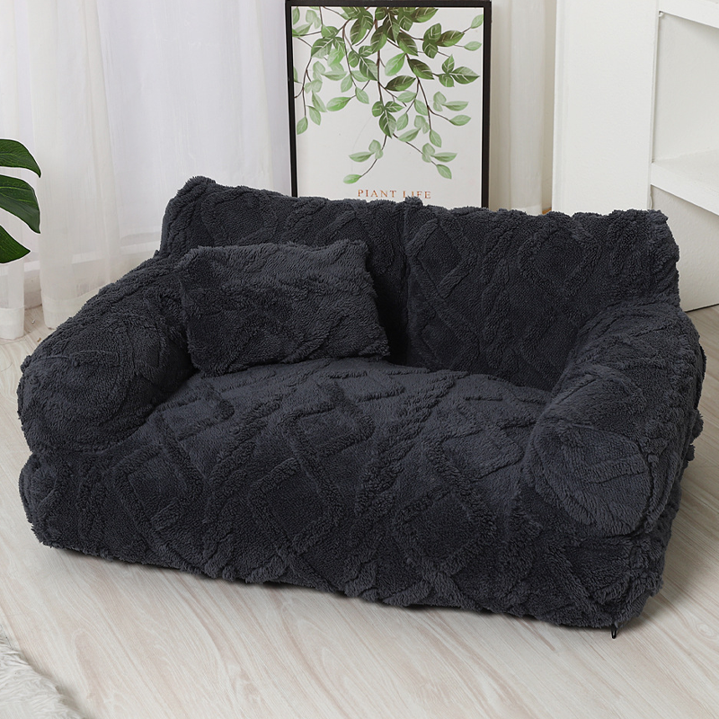 RelaxRover – Stylish Sofa Bed for Pets