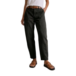LuxeTaper – High-Waist Utility Pants