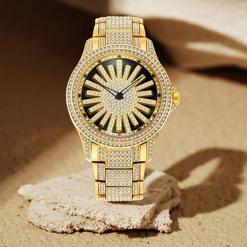 CrownElite – Luxury Rotating Diamond Style Watch