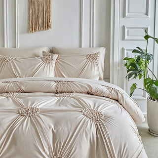 LuxePleat – Soft Touch Pinch Pleat Duvet Set