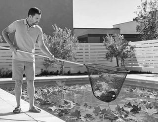 ClearWave – Smart Automatic Pool Surface Cleaner