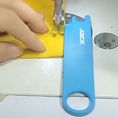 StitchEase – 4 In 1 Precision Needle Threading Tool