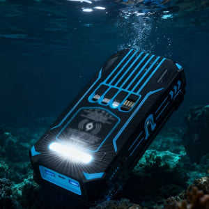 RayMax - Outdoor Solar Charger & Emergency Power Solution