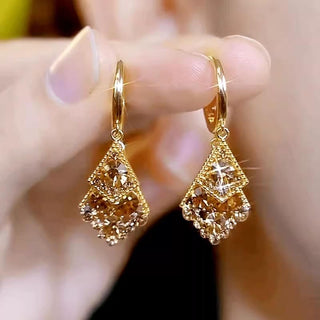 ÉlanGold – French Diamond Sparkle Earrings