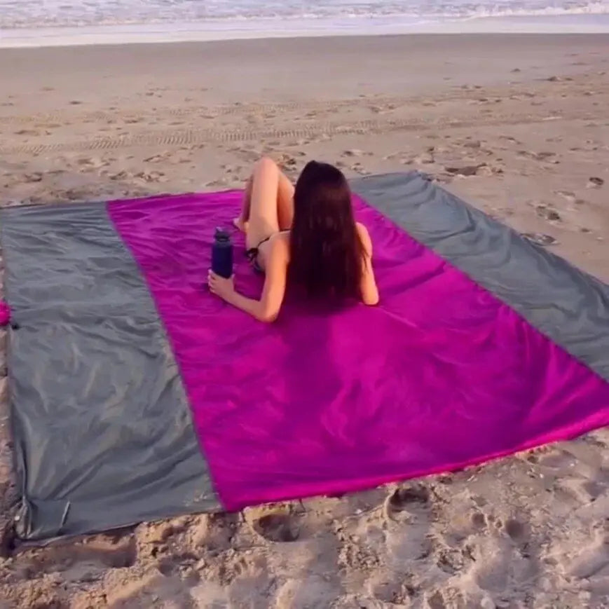 SAND FREE BEACH MAT weslik