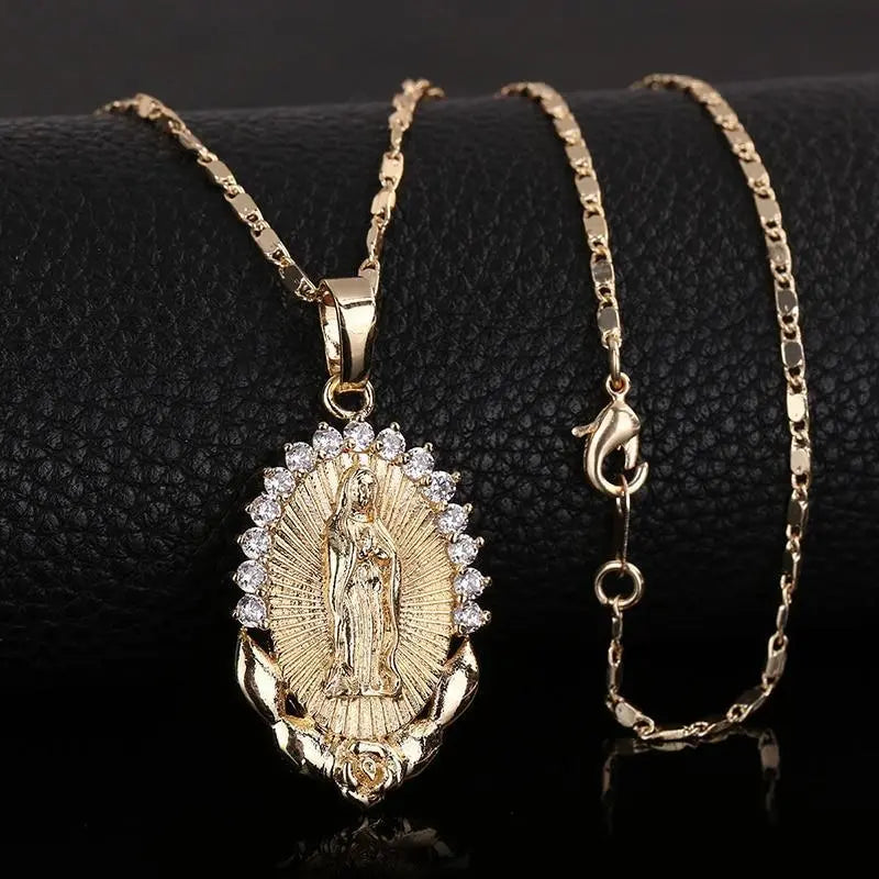 Virgin Mary Pendant Necklace Marnetic